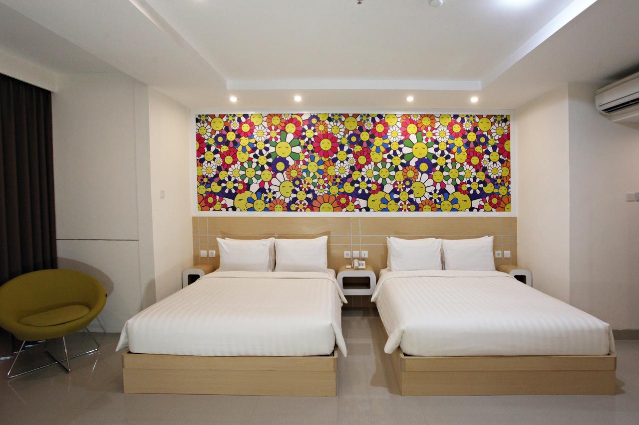 Nite & Day Surabaya - Gunungsari Hotel Ngoại thất bức ảnh