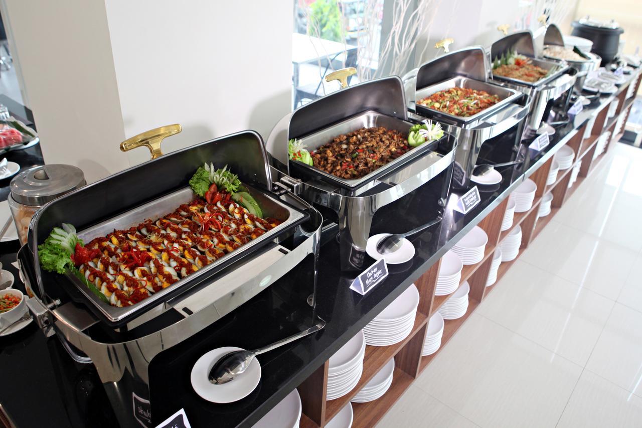 Nite & Day Surabaya - Gunungsari Hotel Ngoại thất bức ảnh